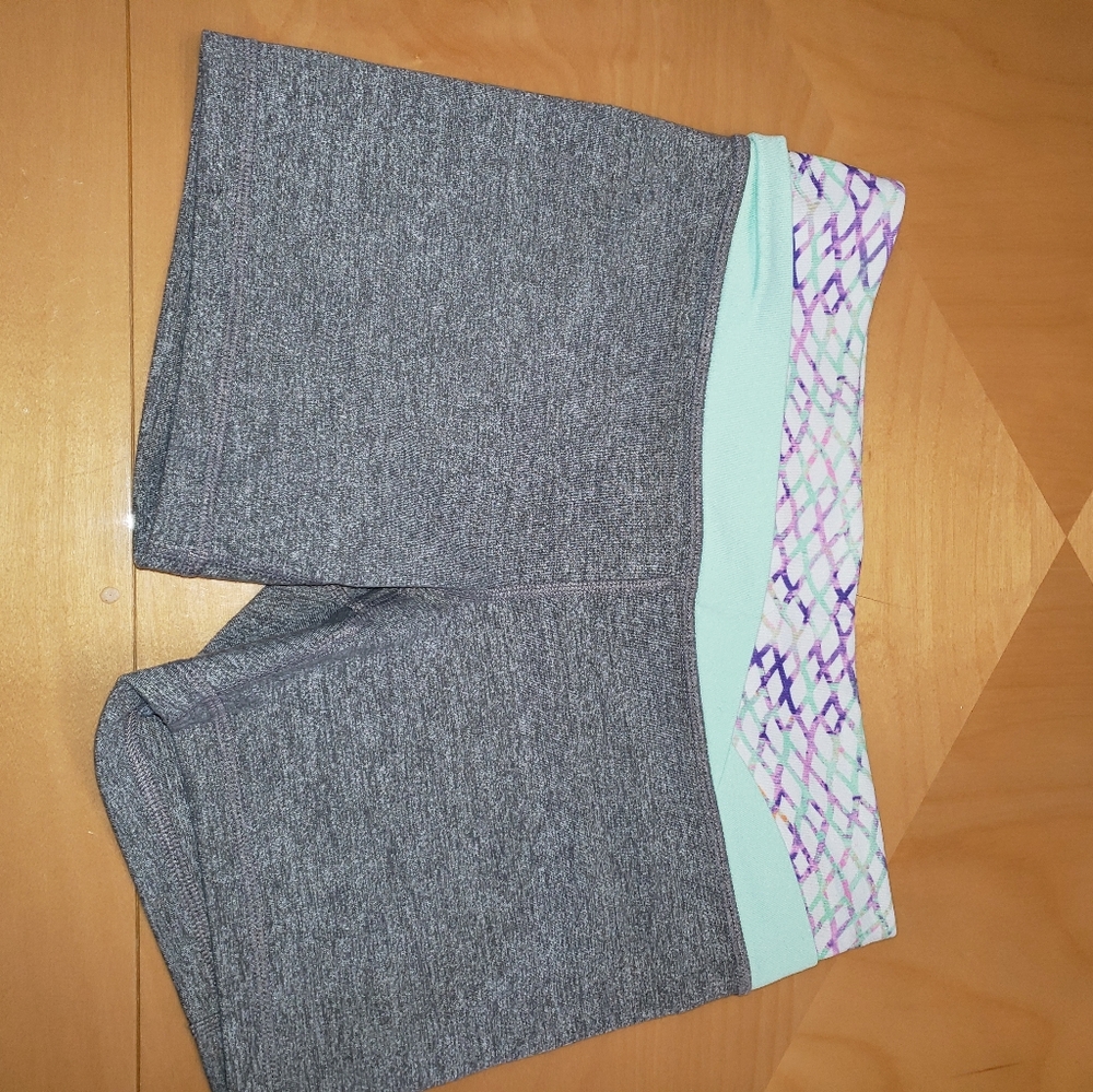 Girls Ivivva shorts